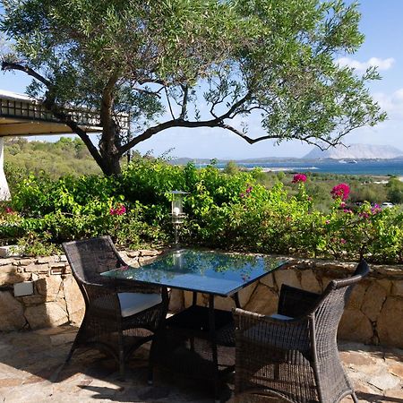 Villa Minda Lodge & View San Teodoro  Extérieur photo