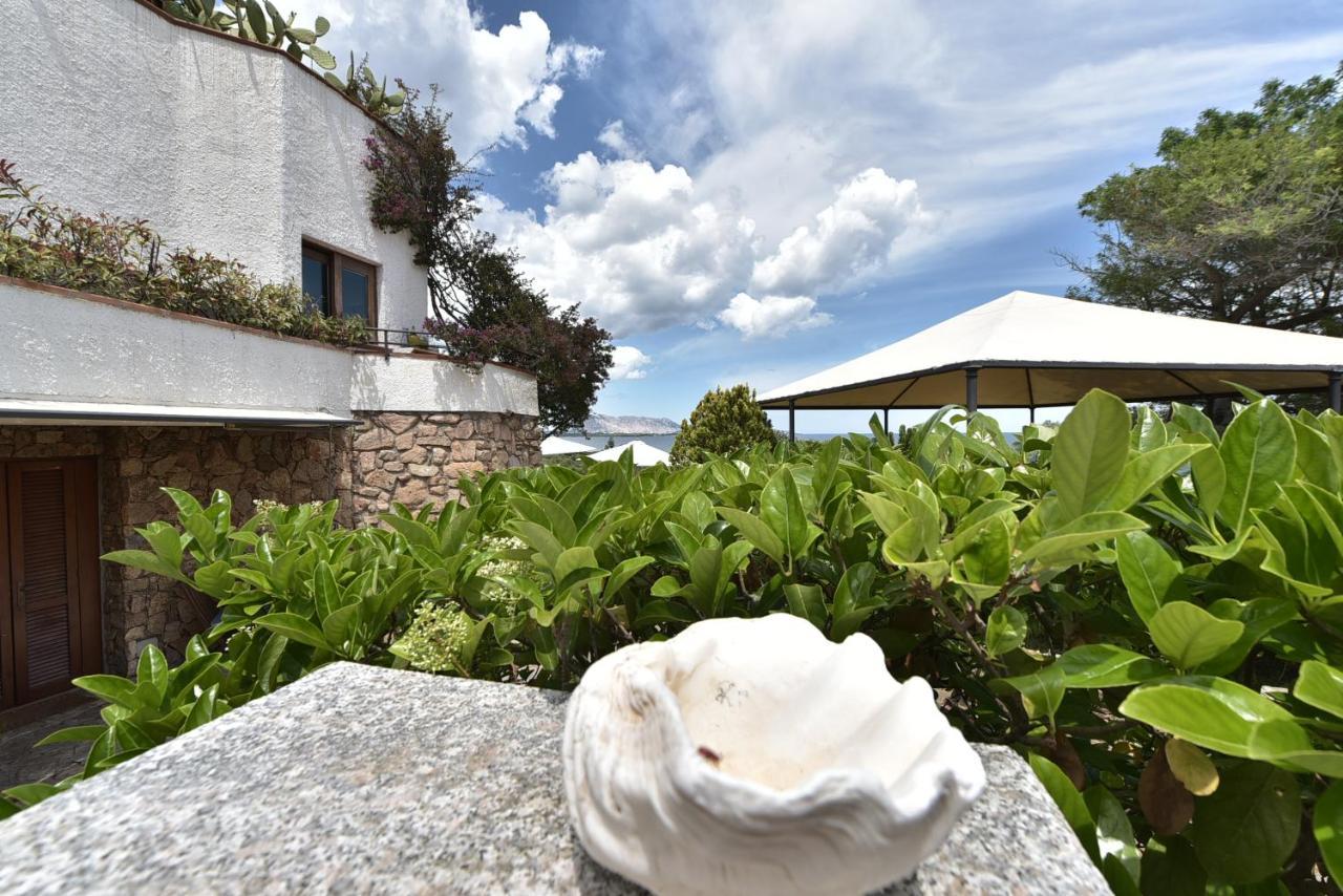 Villa Minda Lodge & View San Teodoro  Extérieur photo