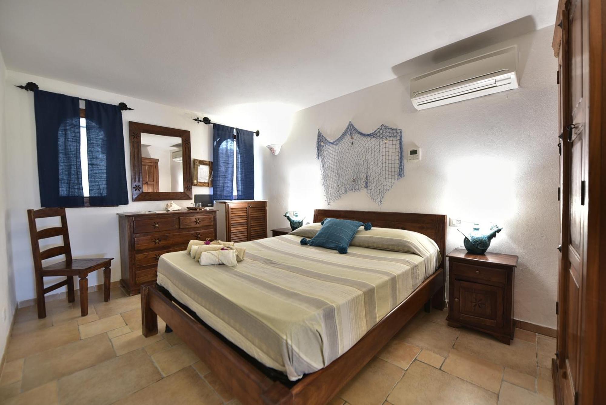 Villa Minda Lodge & View San Teodoro  Extérieur photo